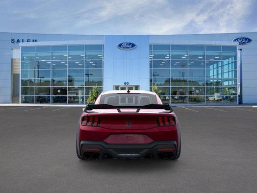 2025 Ford Mustang Dark Horse Fastback