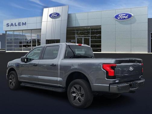 2024 Ford F-150 Lightning XLT
