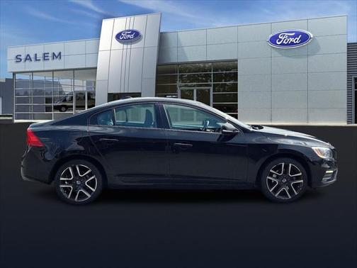 2017 Volvo S60 T5 Dynamic