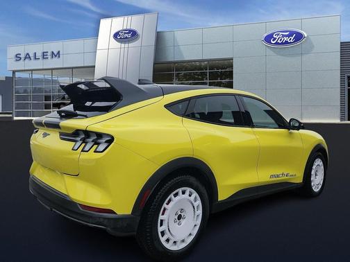 2025 Ford Mustang Mach-E GT