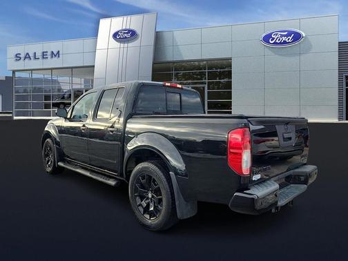 2020 Nissan Frontier SV