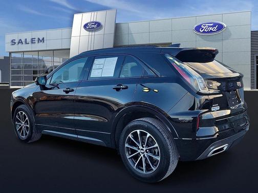 2025 Cadillac XT4 Sport