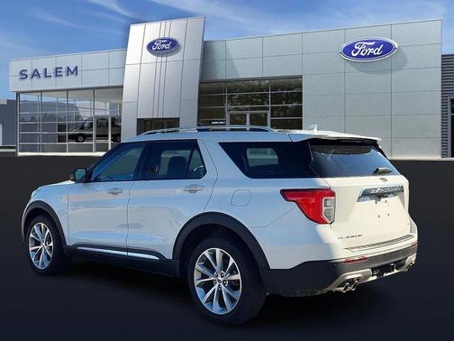 2023 Ford Explorer Platinum