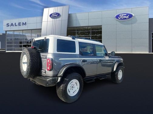 Carbonized Gray Metallic 2023 Ford Bronco Heritage Edition