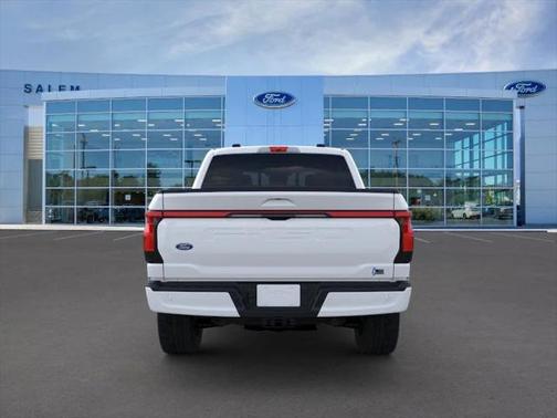 2025 Ford F-150 Lightning LARIAT