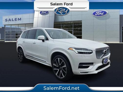 2024 Volvo XC90 B6 Plus Bright Theme 7-Seater