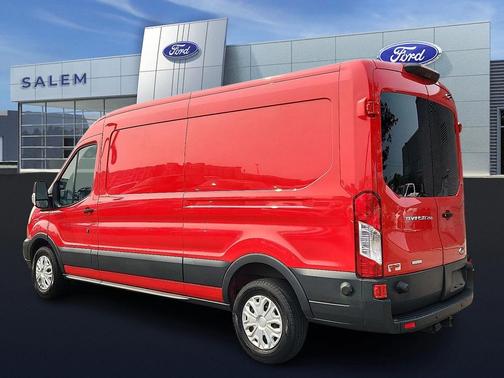 2018 Ford Transit-250 Base