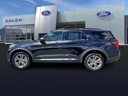 Black Metallic 2025 Ford Explorer Active