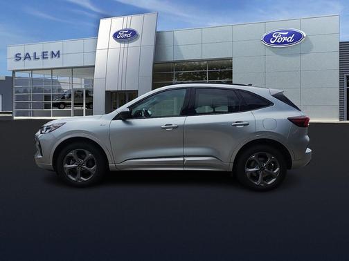 Iconic Silver Metallic 2023 Ford Escape ST-Line