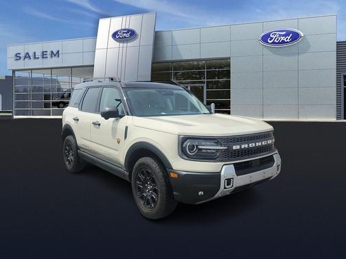 Desert Sand 2025 Ford Bronco Sport Badlands