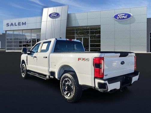 2023 Ford F-250 XL