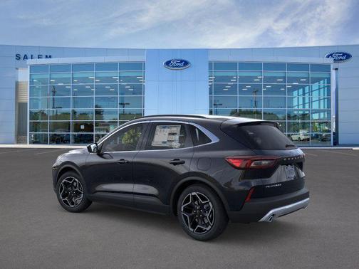 2026 Ford Escape Platinum