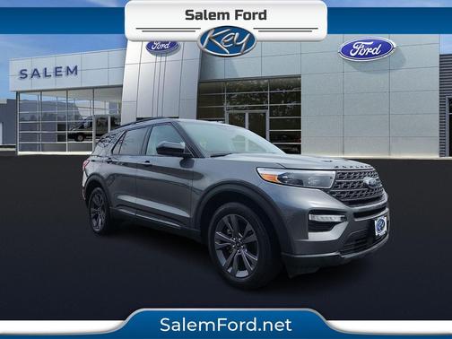 Carbonized Gray Metallic 2023 Ford Explorer XLT