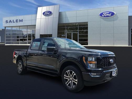 Black Metallic 2023 Ford F-150 XL