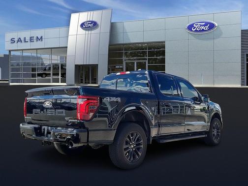 Agate Black Metallic 2024 Ford F-150 Lariat