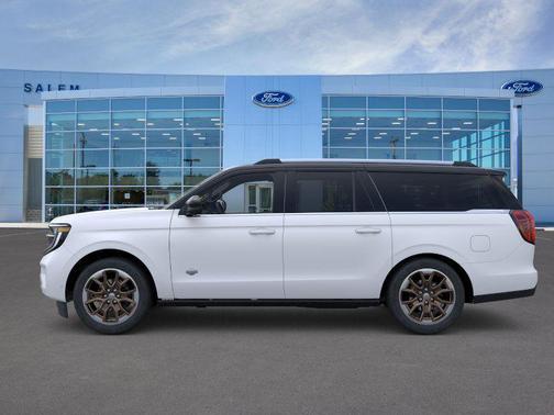 Star White Metallic Tri-Coat 2026 Ford Expedition Max King Ranch