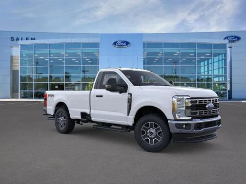 2025 Ford F-350 XLT