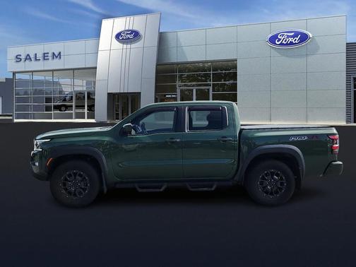 2022 Nissan Frontier PRO-4X