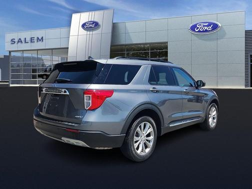 Gray Metallic 2024 Ford Explorer XLT