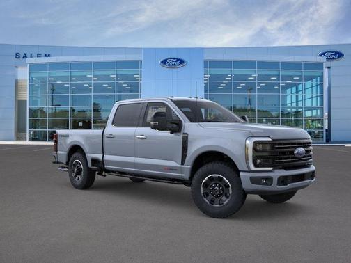 Glacier Gray Metallic Tri-Coat 2026 Ford F-250 Platinum