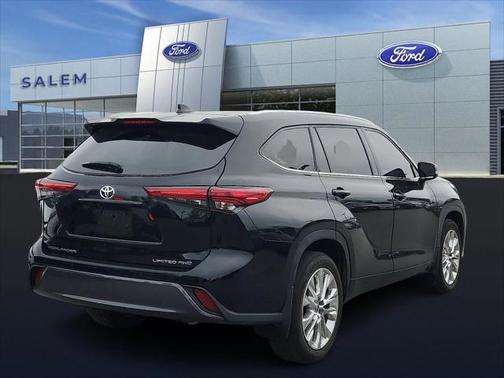 2023 Toyota Highlander Limited