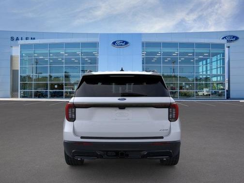 Space White Metallic 2026 Ford Explorer ST-Line
