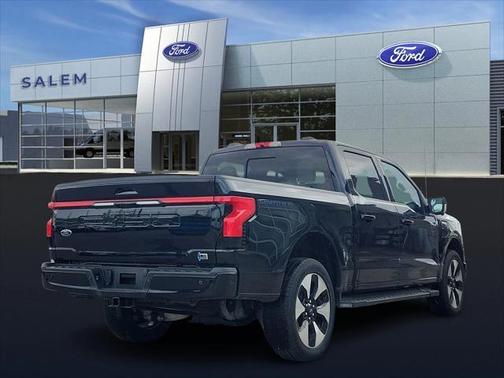 2023 Ford F-150 Lightning Platinum