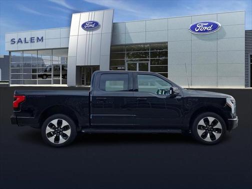 2023 Ford F-150 Lightning Platinum
