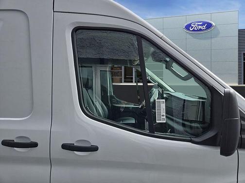 Oxford White 2026 Ford Transit-250 Base