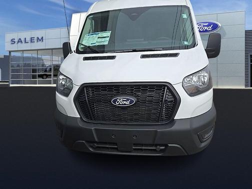 Oxford White 2026 Ford Transit-250 Base