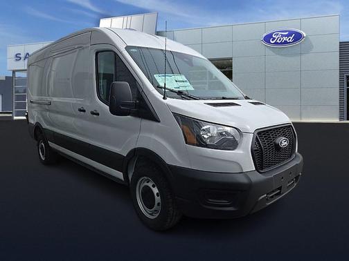Oxford White 2026 Ford Transit-250 Base