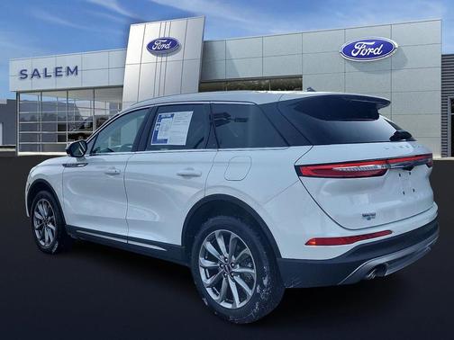 2022 Lincoln Corsair Standard