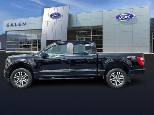 Black Metallic 2023 Ford F-150 XL