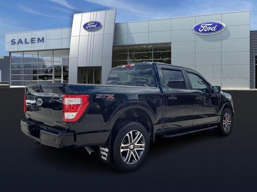 Black Metallic 2023 Ford F-150 XL