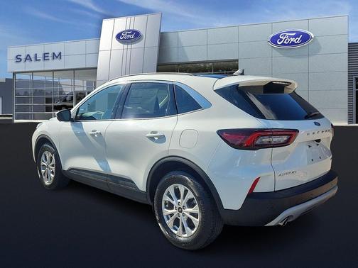 White Metallic 2023 Ford Escape Active