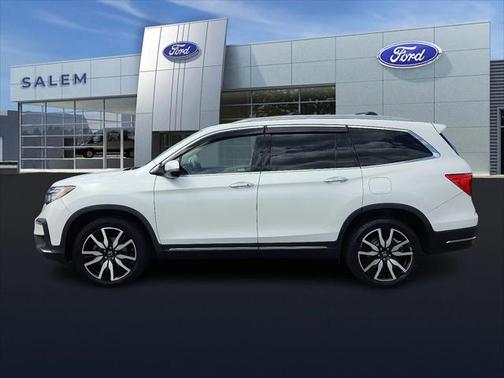 2021 Honda Pilot Touring 8-Passenger