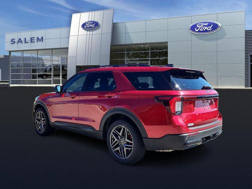 Red Metallic 2025 Ford Explorer ST-Line