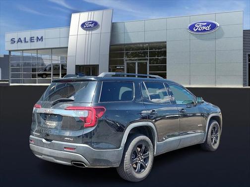 2021 GMC Acadia AWD AT4