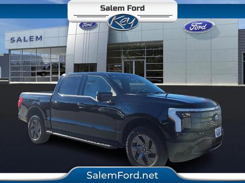 2024 Ford F-150 Lightning LARIAT