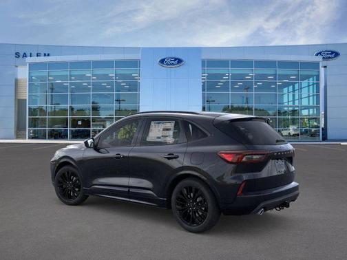 2025 Ford Escape ST-Line Elite
