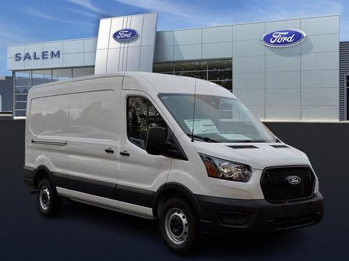 Oxford White 2026 Ford Transit-250 Base