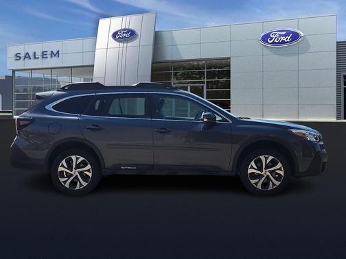 Gray Metallic 2022 Subaru Outback Limited