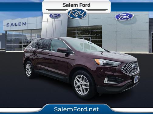 Burgundy Velvet Metallic Tinted Clearcoat 2023 Ford Edge SEL