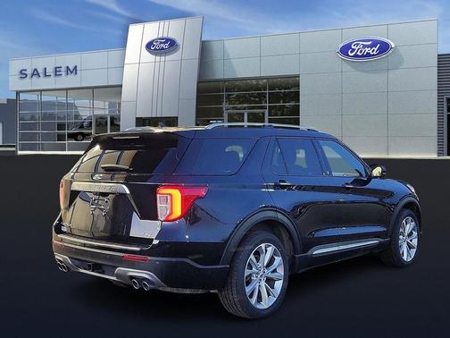 2022 Ford Explorer Platinum