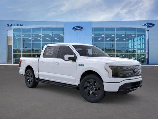 2025 Ford F-150 Lightning LARIAT