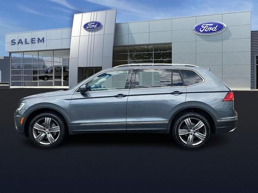 Platinum Gray Metallic 2021 Volkswagen Tiguan 2.0T SEL