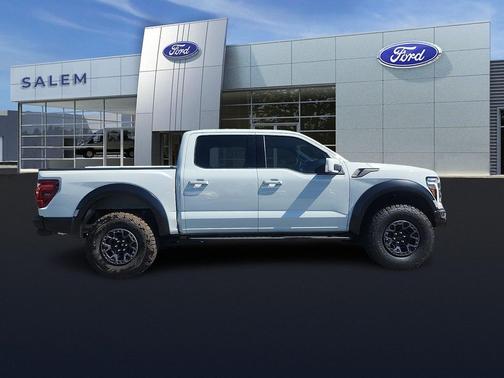 Avalanche 2024 Ford F-150 Raptor