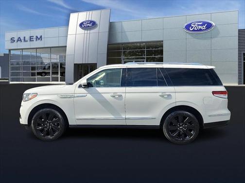 2022 Lincoln Navigator Reserve