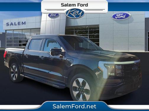2022 Ford F-150 Lightning Platinum