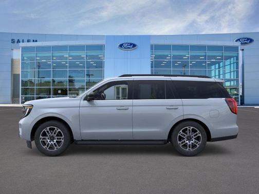 Glacier Gray Metallic Tri-Coat 2026 Ford Expedition Active